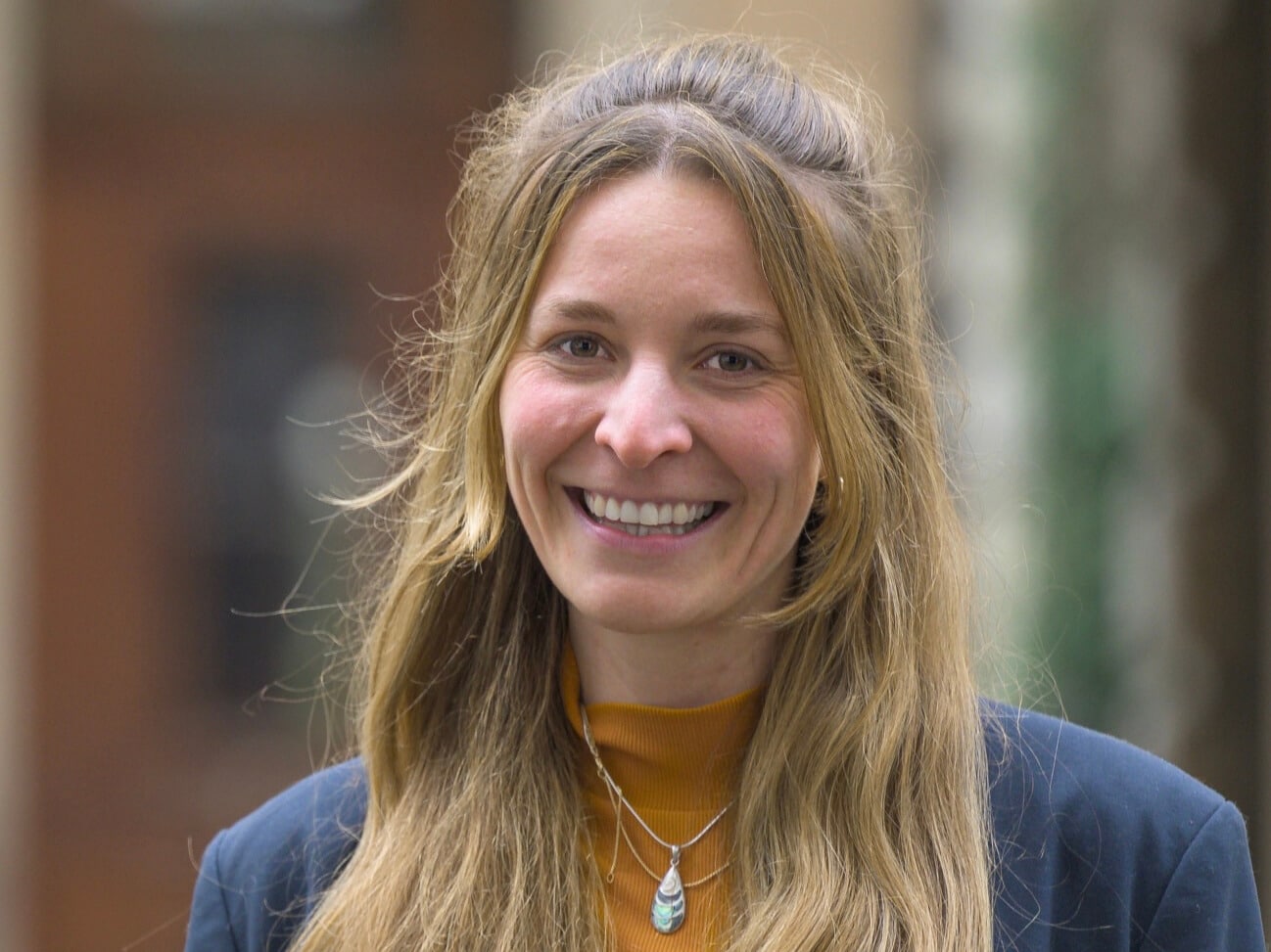 f71b53e9-d339-4117-ab64-e33e08a17dd5